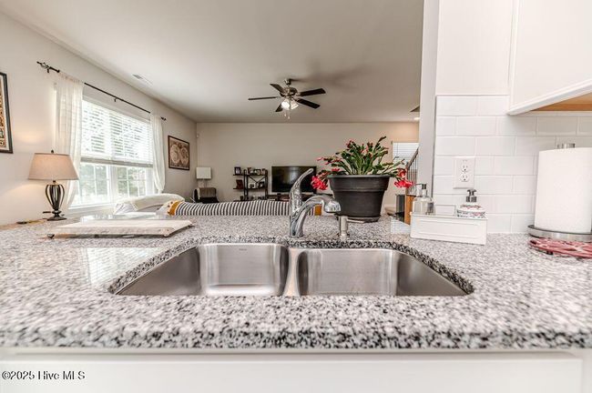430 Apricot Ln, House other with 5 bedrooms, 3 bathrooms and 2 parking in Carthage NC | Image 22