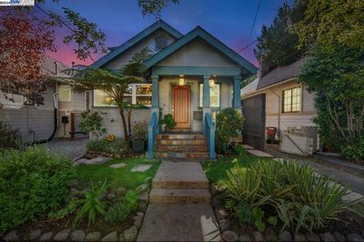 45th Street, House other with 3 bedrooms, 2 bathrooms and 1 parking in Oakland CA | Image 2