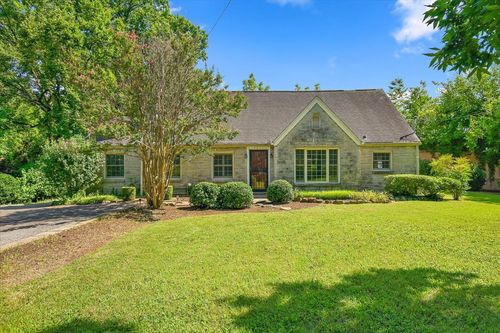 2011 Cedar Ln, Nashville, TN, 37212-5703 | Card Image