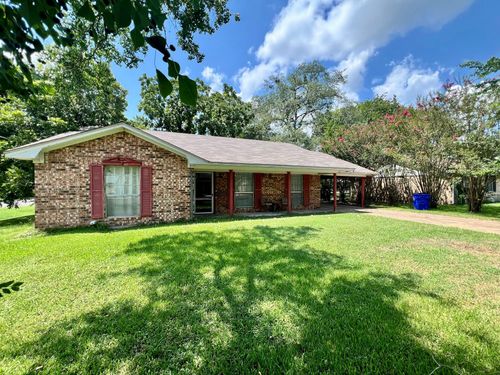 100 Village Way, Crockett, TX, 75835-2302 | Card Image