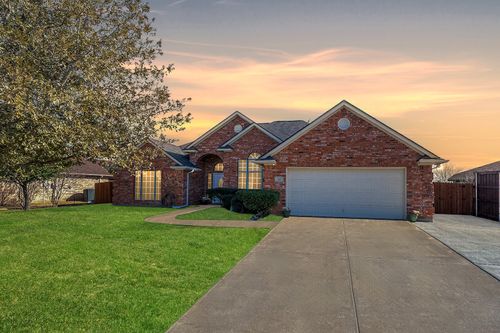 227 Southpeak Ln, Ponder, TX, 76259-6016 | Card Image