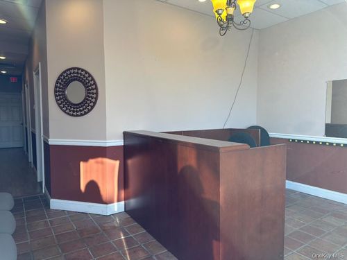 78 W Main St, Babylon, NY, 11702-3409 | Card Image