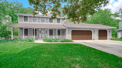 947 Sandpiper Dr, Chesterton, IN, 46304-2684 | Card Image