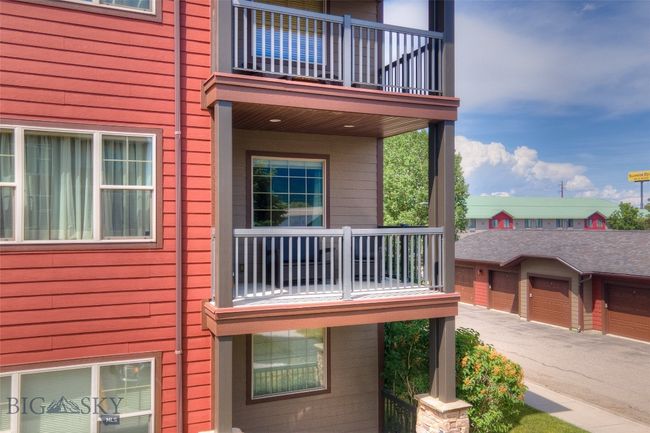 South Facingd Covered Balcony | Image 33