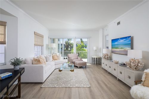 apt-101-815 Bentwater Cir, NAPLES, FL, 34108-0739 | Card Image