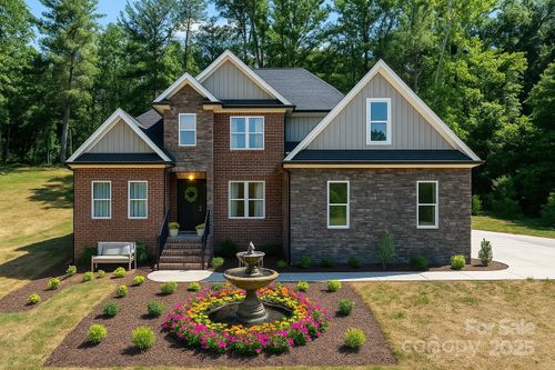 5943 Vintage Ct, Granite Falls, NC, 28630-8851 | Card Image