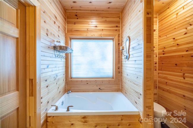 274 Cliffside Dr, House other with 3 bedrooms, 3 bathrooms and null parking in Glade Valley NC | Image 22