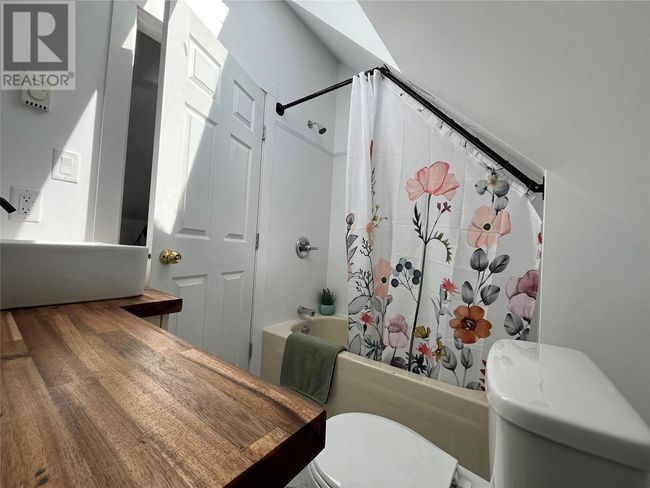 4784 Ivy Rd, House other with 5 bedrooms, 5 bathrooms and 5 parking in Eagle Bay BC | Image 50