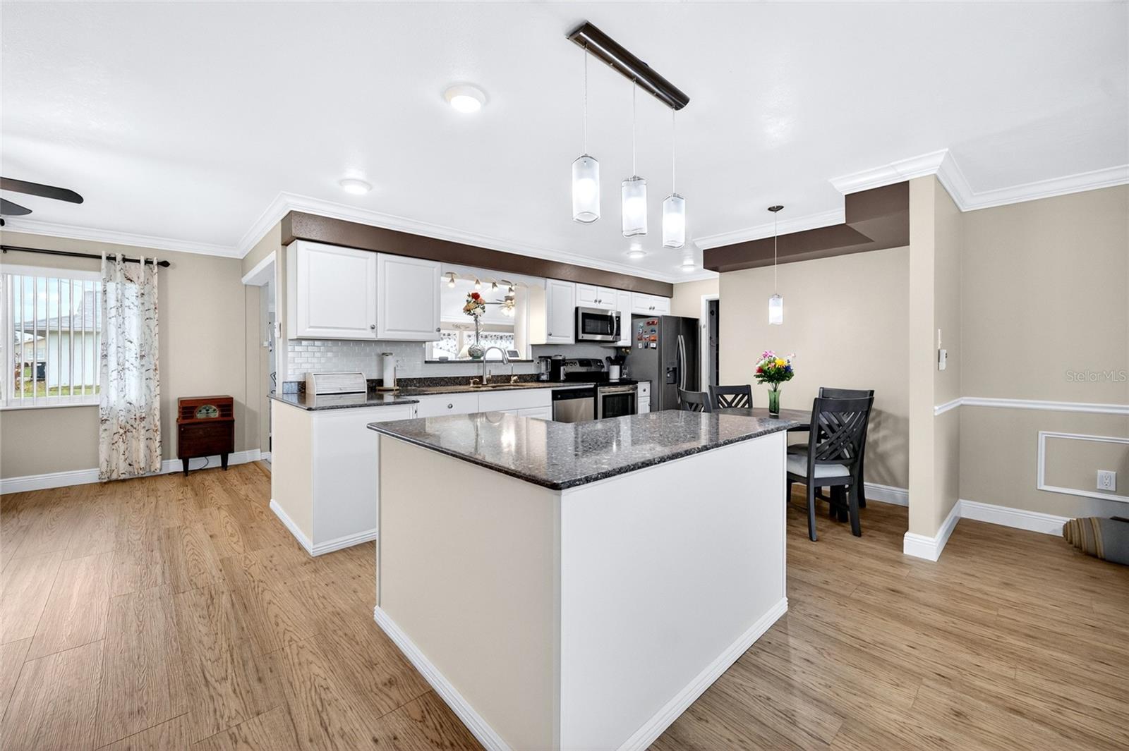 Residential in SUN CITY CENTER 2