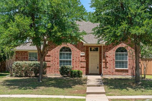 7120 Bramblebush Dr, Frisco, TX, 75033-3839 | Card Image