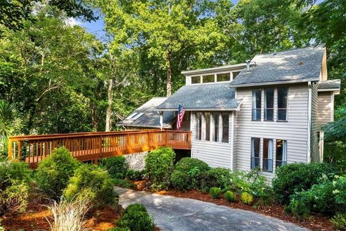 634 Green Valley Dr Se, Smyrna, GA, 30082-4107 | Card Image