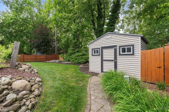 8013 Ginger Rd, House other with 4 bedrooms, 4 bathrooms and null parking in Liverpool NY | Image 48