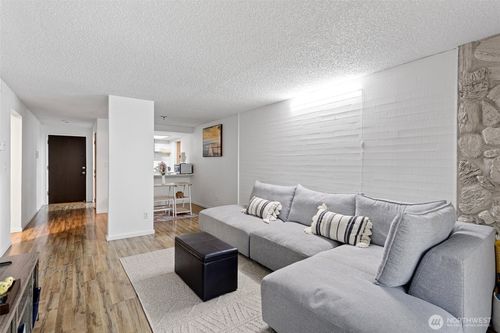 apt-a307-14760 Ne 31st St, Bellevue, WA, 98007-7643 | Card Image