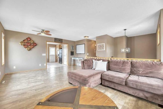 135 Hillcrest Boulevard, House other with 4 bedrooms, 3 bathrooms and 4 parking in Strathmore AB | Image 20