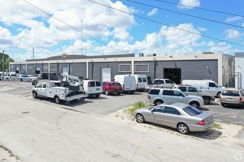 1063 Nw 1st Ct, HALLANDALE BEACH, FL, 33009-3903 | Card Image