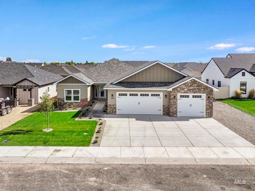2194 Caribel St, Twin Falls, ID, 83301-4796 | Card Image