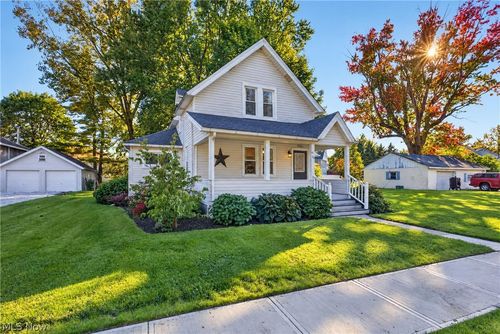 4166 Thompson St, Perry, OH, 44081-9638 | Card Image