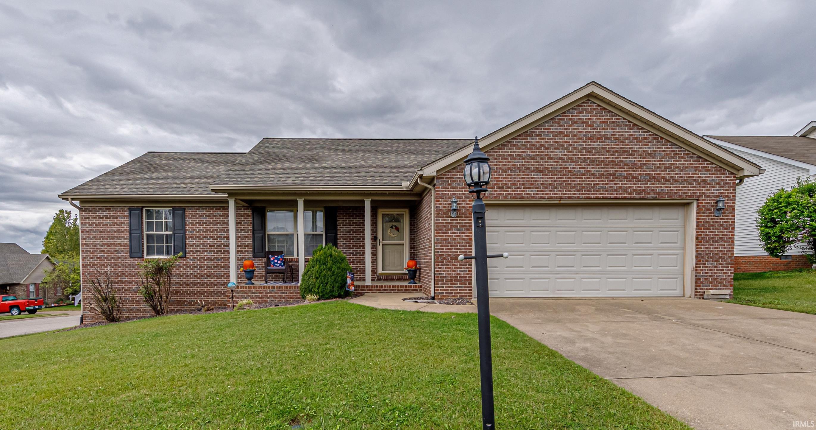 2300 Jewel Court, For Sale in Evansville Zoocasa