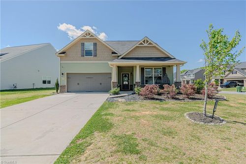 2575 Lacy Holt Rd, Graham, NC, 27253-9472 | Card Image