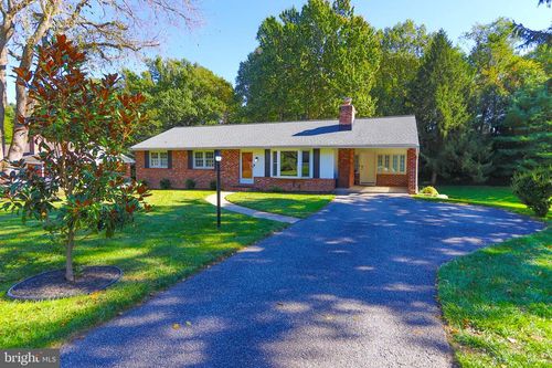 10225 Green Clover Dr, ELLICOTT CITY, MD, 21042-1615 | Card Image