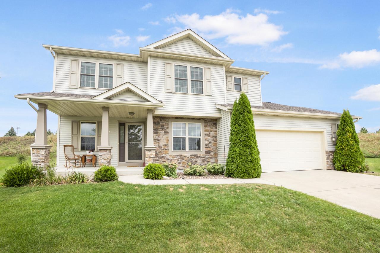 Pritchard Farm Rd, Ixonia, WI 53036