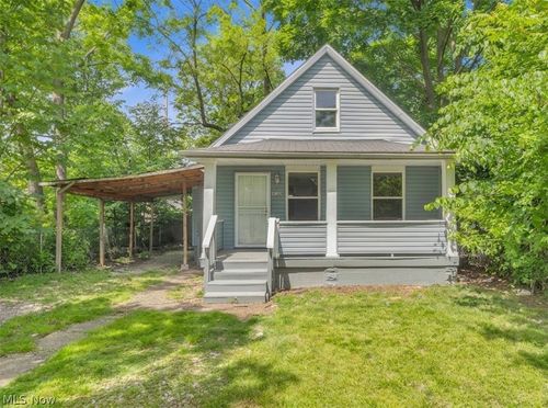 4120 E 141st St, Cleveland, OH, 44128-1806 | Card Image