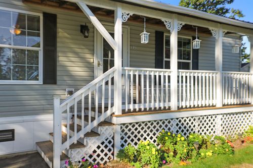 11 Riverview Drive, Rochester, NH, 03867 | Card Image