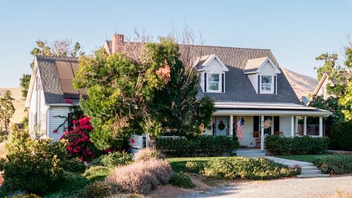 958 E Morton Hill Ave, Porterville, CA, 93257-4234 | Card Image