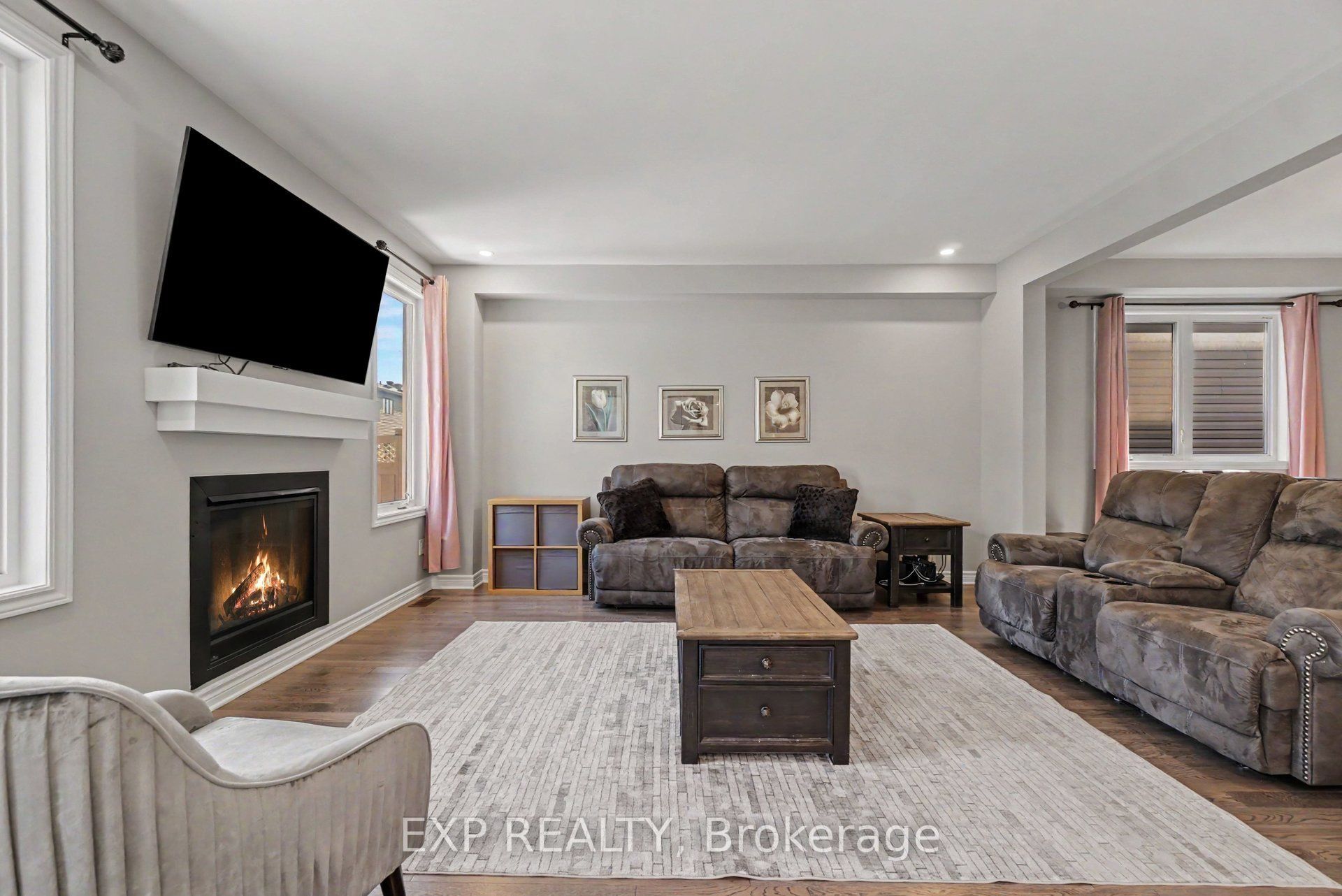 Residential in Barrhaven 5