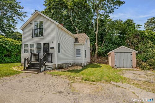 115 Pequot Ave, New London, CT, 06320-5447 | Card Image