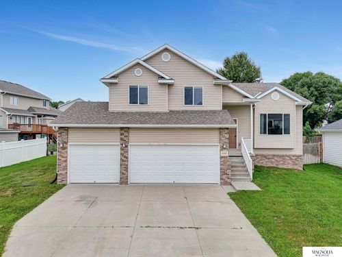6143 S 96th St, Lincoln, NE, 68526-9681 | Card Image