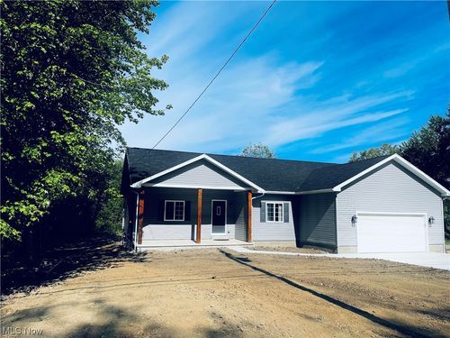 886 Mcdonald Avenue, McDonald, OH, 44437 | Card Image