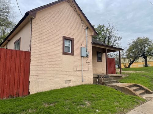 1208 E 8th St, Dallas, TX, 75203-2517 | Card Image