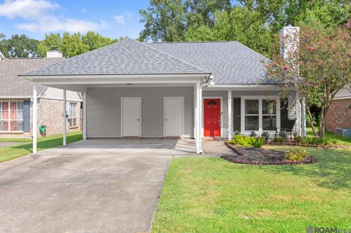 17613 Barrett Ln, Baton Rouge, LA, 70817 | Card Image