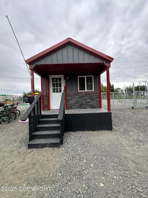 513 Main St, Kenai, AK, 99611-6906 | Card Image