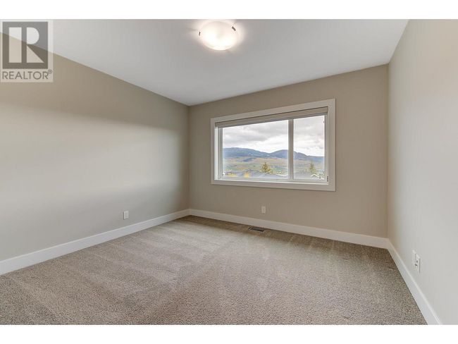 788 Acadia St, House other with 4 bedrooms, 3 bathrooms and 2 parking in Kelowna BC | Image 29