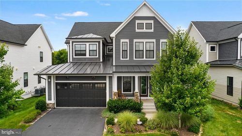25439 Stribling Orchard Ct, CHANTILLY, VA, 20152-3267 | Card Image