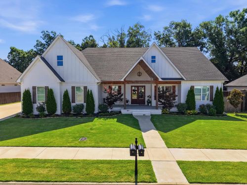 1700 Winterbrook Dr, Conway, AR, 72034-3575 | Card Image