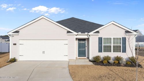 3104 March Ct, Greenville, NC, 27834-3334 | Card Image