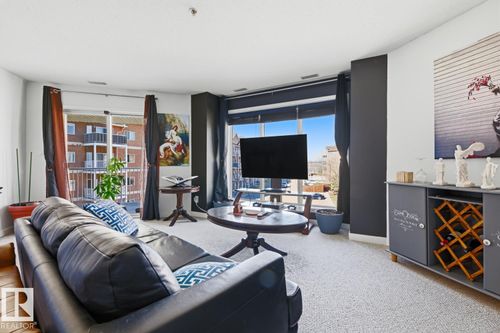 304-4312 139 Ave Nw, Edmonton, AB, T5Y3J4 | Card Image