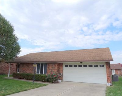 1222 Waterbury Place, House other with 2 bedrooms, 2 bathrooms and null parking in Troy OH | Image 1