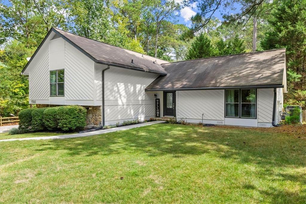 Lake Dr, Roswell, GA 30076