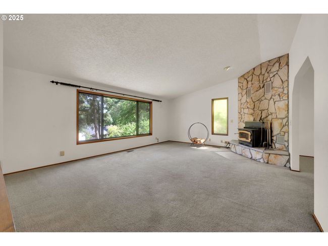1770 W 28 Th Ave, House other with 3 bedrooms, 2 bathrooms and 2 parking in Eugene OR | Image 7