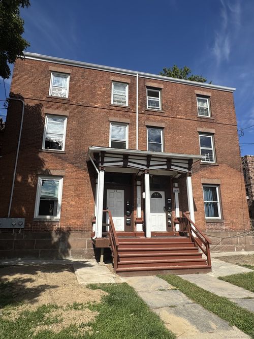 apt-2nd-22 Townley St, Hartford, CT, 06105-1877 | Card Image