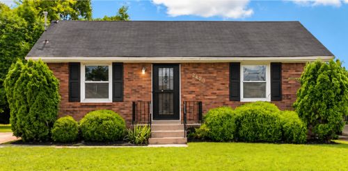 2423 Underwood St, Nashville, TN, 37208-2334 | Card Image