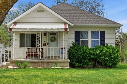 3210 Elmer St, Magna, UT, 84044-1912 | Card Image