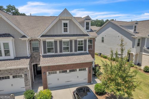 2060 Lanier Harbor Pt, Buford, GA, 30518-1490 | Card Image