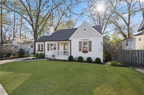 9 Arc Way Ne, Atlanta, GA, 30305-2718 | Card Image