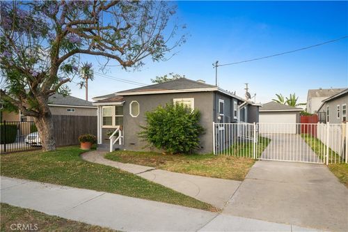 10910 S Burl Ave, Inglewood, CA, 90304-2123 | Card Image