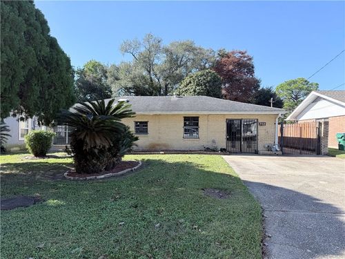 712 Avenue F, Marrero, LA, 70072 | Card Image